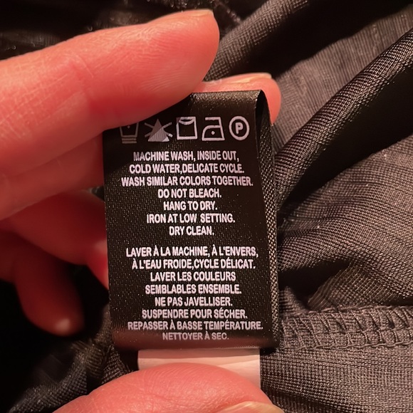 Black mock turtleneck, RW&Co. – size XS - Picture 6 of 6